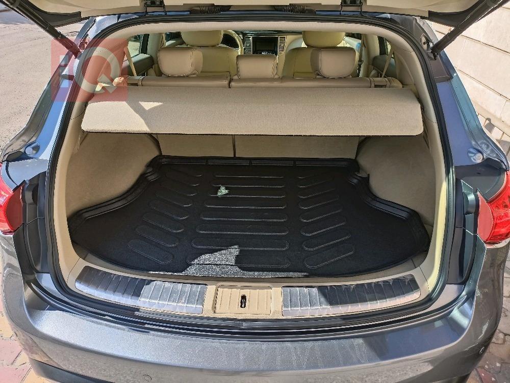 ئینفینیتی QX70